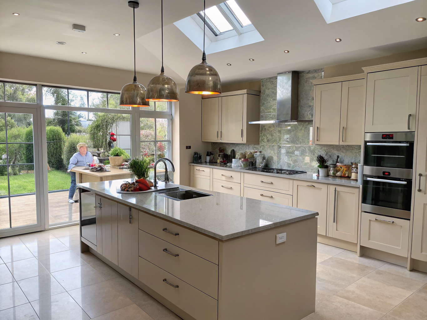 Essential builder kitchen package with shaker cabinets